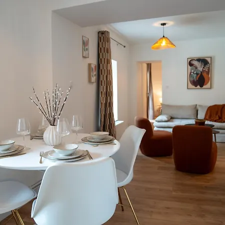 Hypercentre - Loge Buffon * 第戎